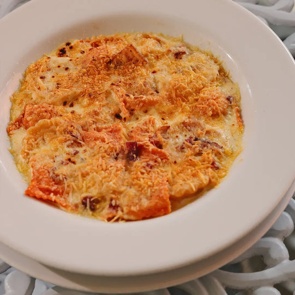Raviolis de Maíz y de Maduro en Salsa Carbonara
