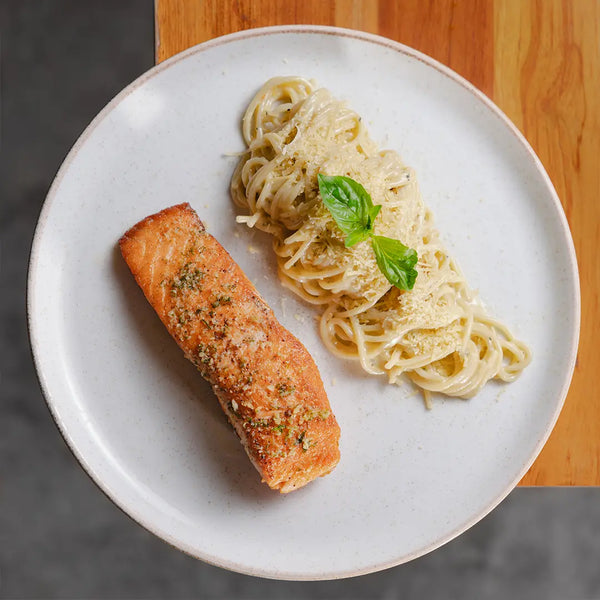 Salmón con salsa