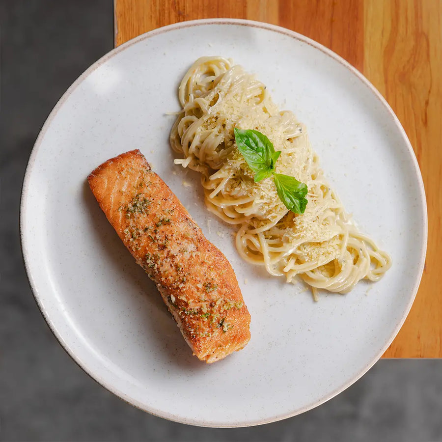 Salmón con salsa